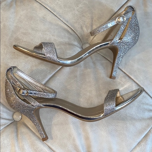 Bandolino Shoes - Bandolino Muriel size 10 M Gold strappy heel NWOT